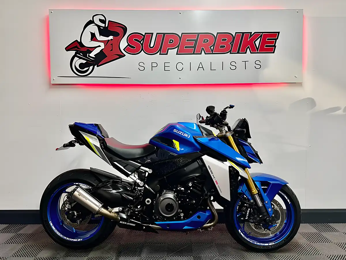 Used 2022 Suzuki GSX-S1000 Naked Blue - Interior and Exterior details 2
