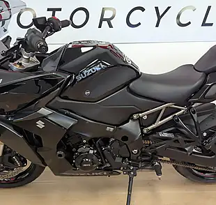 Used 2022 Suzuki GSX-S1000GT Black - Interior and Exterior details 11