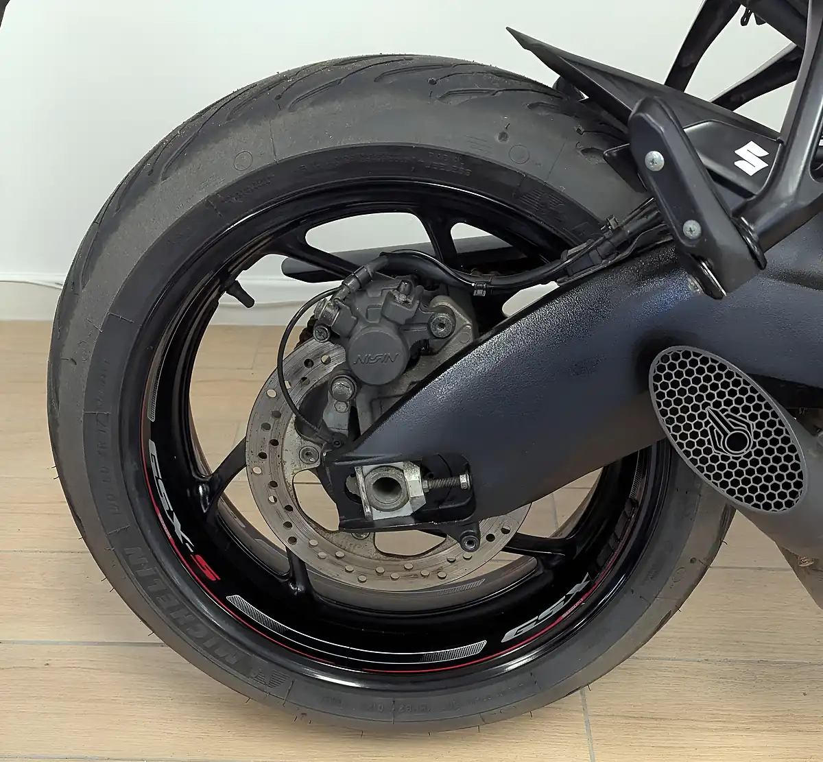 Used 2022 Suzuki GSX-S1000GT Black - Interior and Exterior details 13