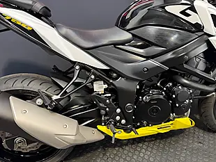Used 2022 Suzuki GSX-S750 - Interior and Exterior details 11