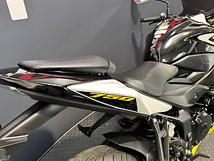 Used 2022 Suzuki GSX-S750 - Interior and Exterior details 12