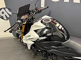 Used 2022 Suzuki GSX-S750 - Interior and Exterior details 17