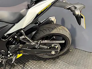Used 2022 Suzuki GSX-S750 - Interior and Exterior details 18