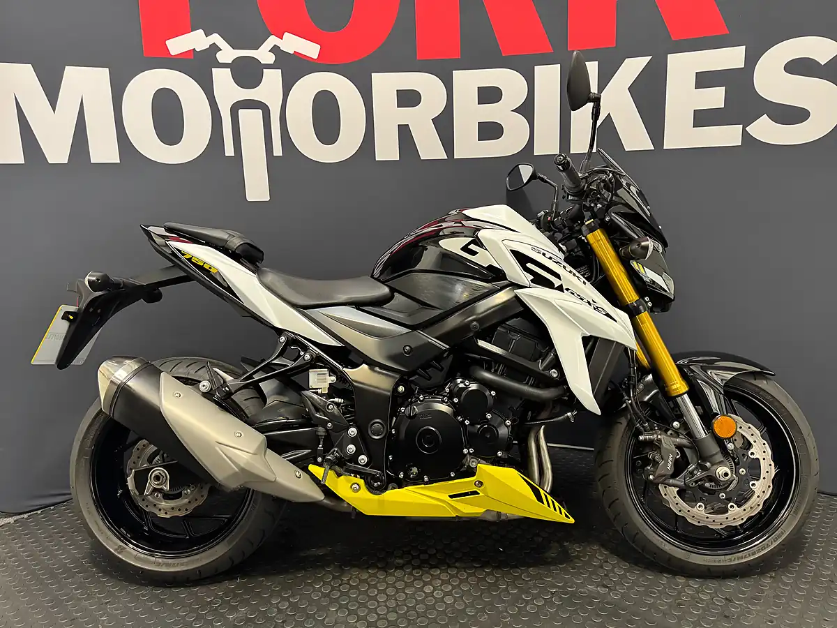 Used 2022 Suzuki GSX-S750 - Interior and Exterior details 3