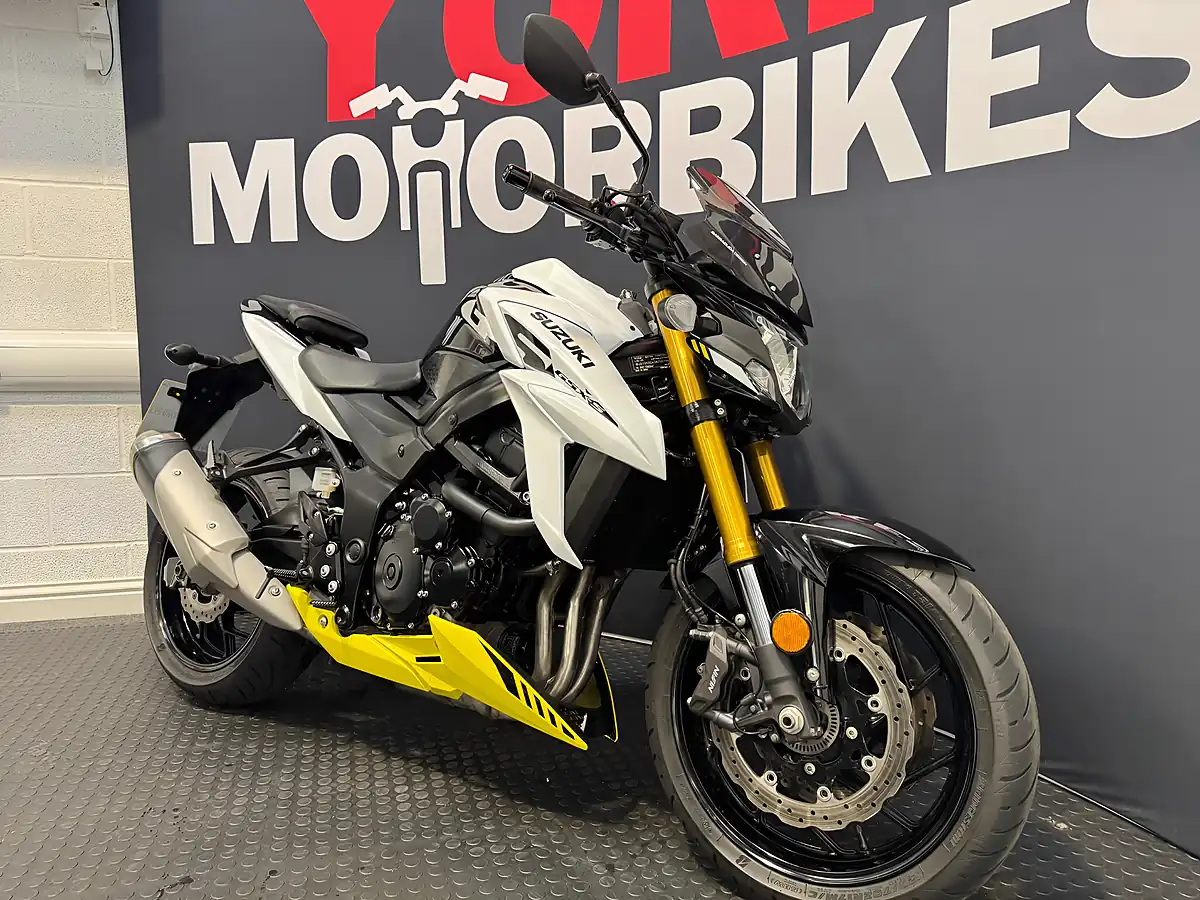Used 2022 Suzuki GSX-S750 - Interior and Exterior details 5