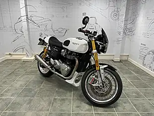 Used 2022 Suzuki GSX1300R Hayabusa Black - Interior and Exterior details 9