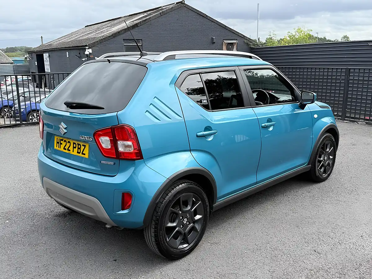 Used 2022 Suzuki Ignis Sz-T Blue - Interior and Exterior details 10