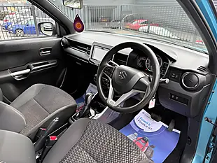 Used 2022 Suzuki Ignis Sz-T Blue - Interior and Exterior details 13