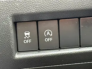 Used 2022 Suzuki Ignis Sz-T Blue - Interior and Exterior details 18