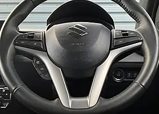 Used 2022 Suzuki Ignis SZ5 Red - Interior and Exterior details 19