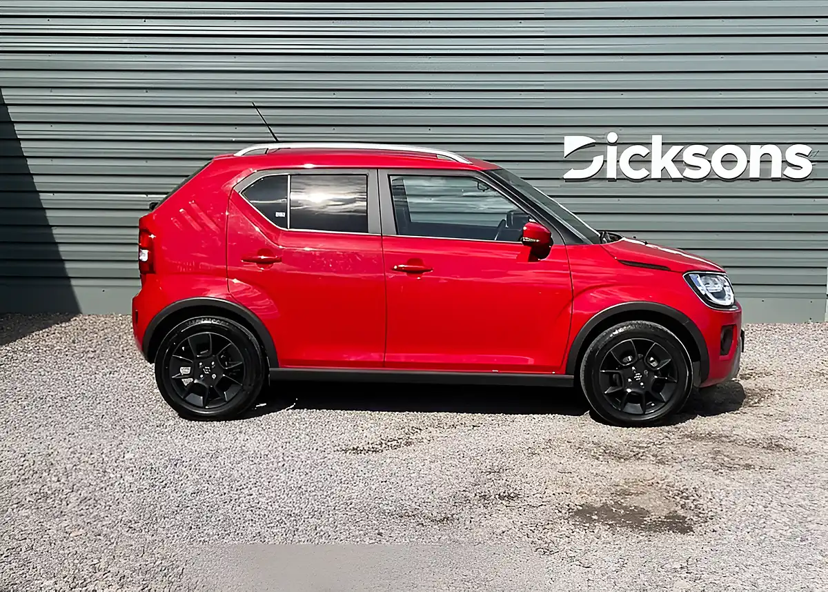 Used 2022 Suzuki Ignis SZ5 Red - Interior and Exterior details 8