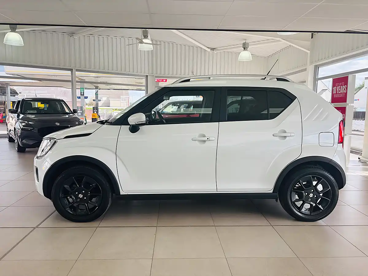 Used 2022 Suzuki Ignis SZ5 White - Interior and Exterior details 4