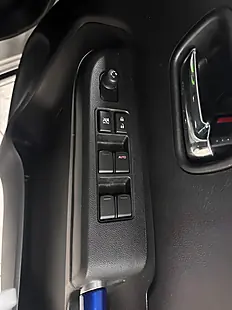 Used 2022 Suzuki Ignis SZ5 White - Interior and Exterior details 10
