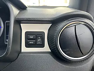 Used 2022 Suzuki Ignis SZ5 White - Interior and Exterior details 13