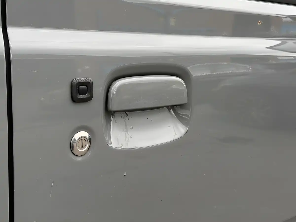 Used 2022 Suzuki Jimny SZ5 Allgrip Grey - Interior and Exterior details 15