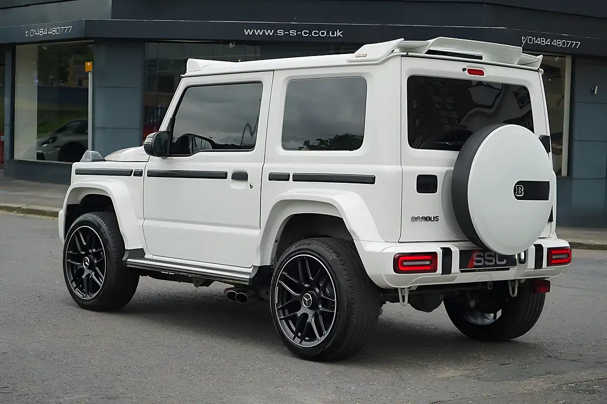 Used 2022 Suzuki Jimny SZ5 White - Interior and Exterior details 12
