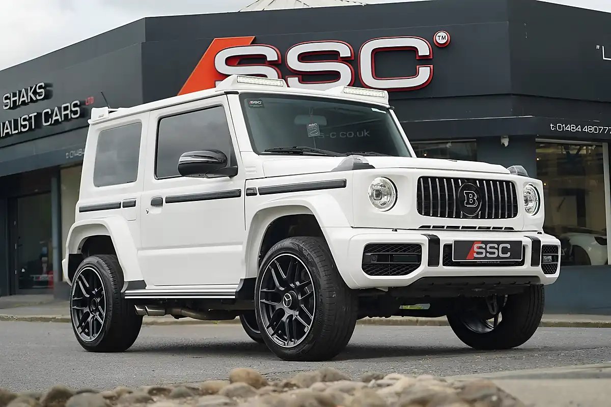 Used 2022 Suzuki Jimny SZ5 White - Interior and Exterior details 4