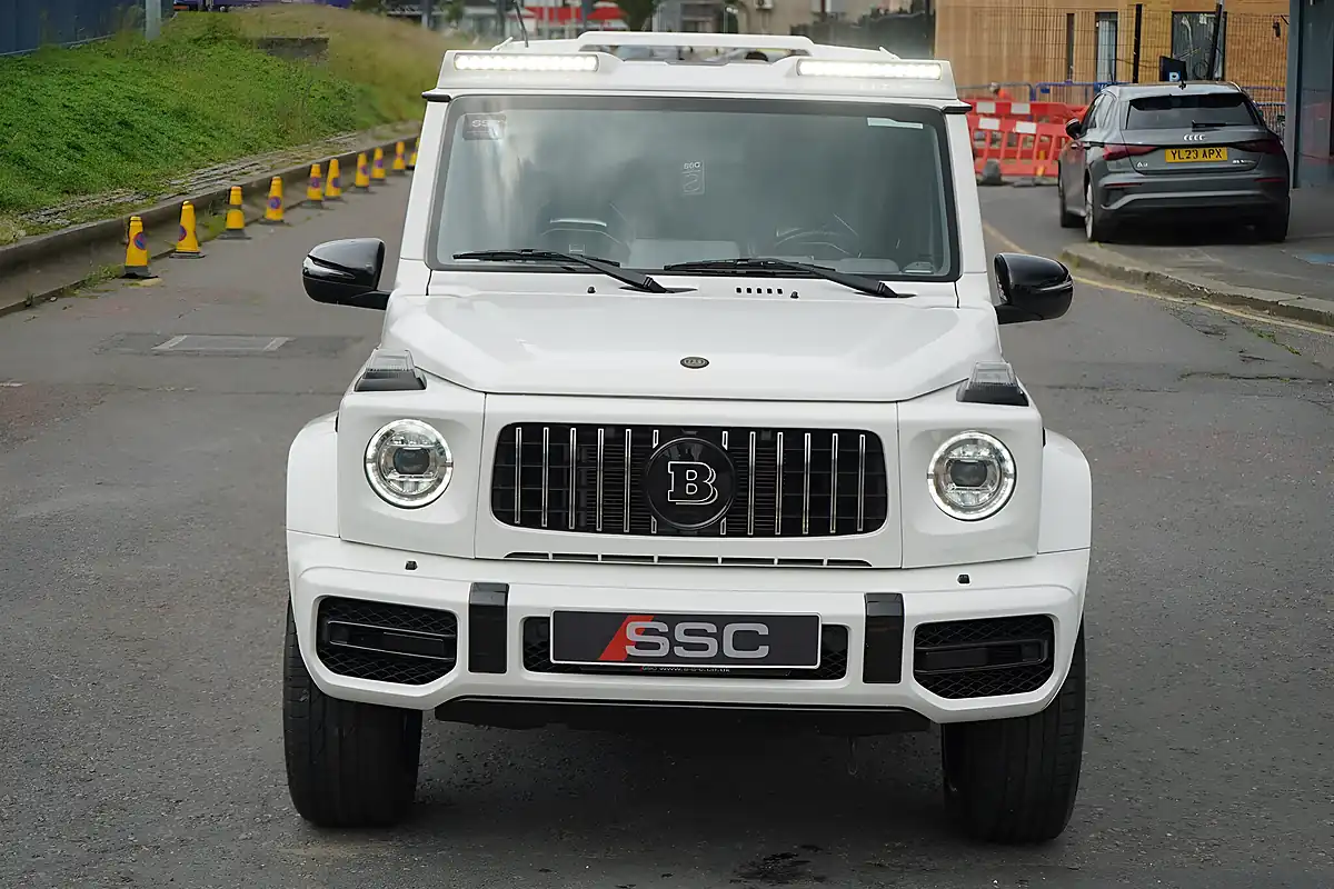 Used 2022 Suzuki Jimny SZ5 White - Interior and Exterior details 6