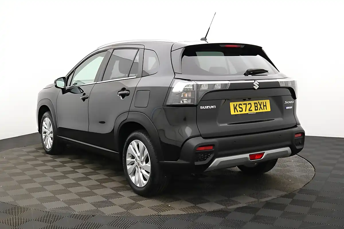 Used 2022 Suzuki S-Cross Motion Black - Interior and Exterior details 6