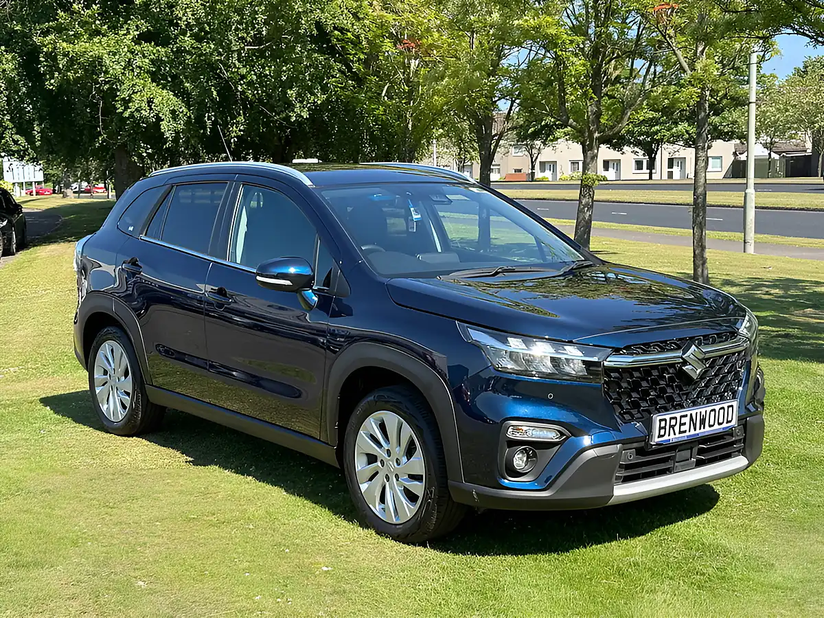 Used 2022 Suzuki S-Cross Motion Blue - Front View