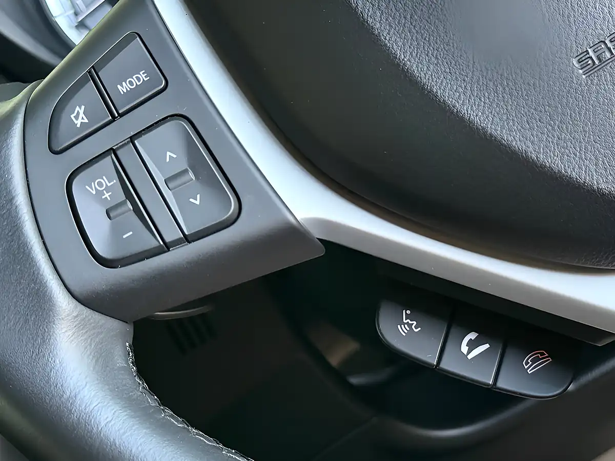 Used 2022 Suzuki S-Cross Motion Blue - Interior and Exterior details 19