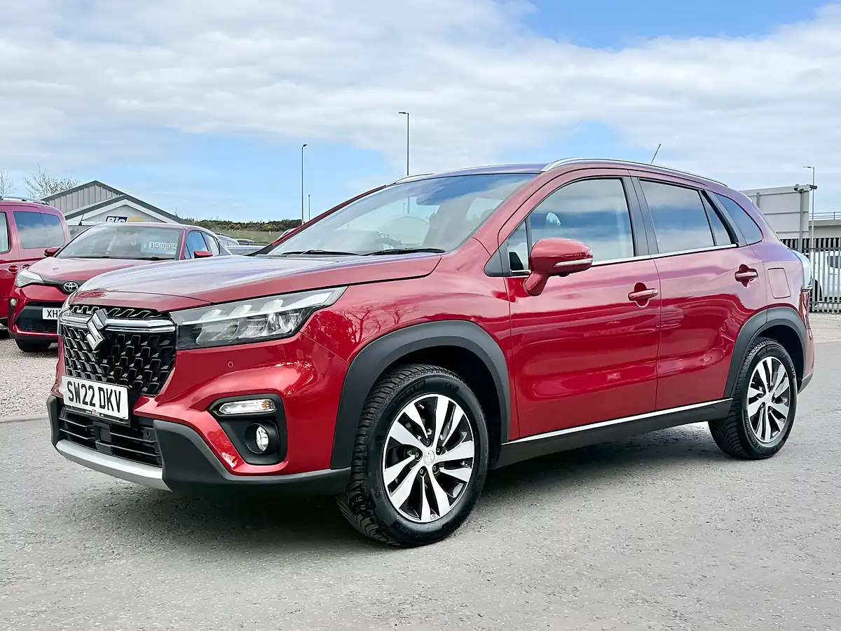 Used 2022 Suzuki S-Cross Ultra Energetic Red Pearl - Interior and Exterior details 3