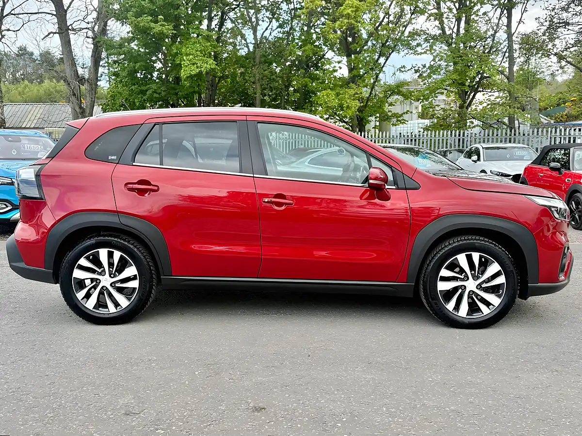 Used 2022 Suzuki S-Cross Ultra Energetic Red Pearl - Interior and Exterior details 4