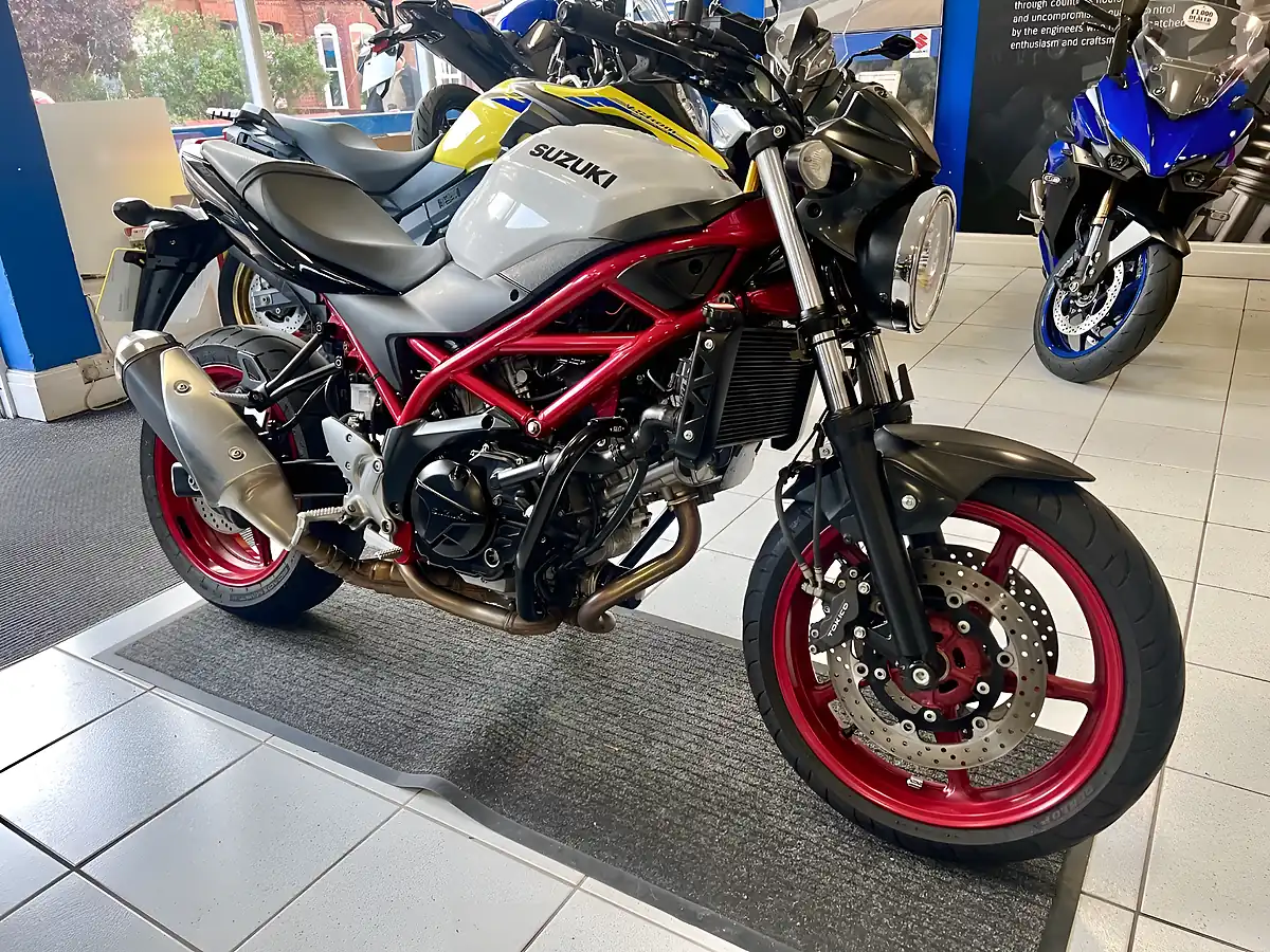Used 2022 Suzuki SV650 a White - Interior and Exterior details 2