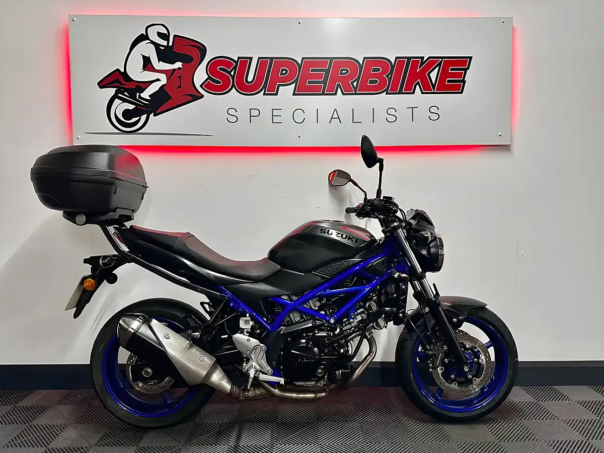 Used 2022 Suzuki SV650 Naked Black - Interior and Exterior details 2