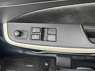 Used 2022 Suzuki Swift Sz-L Grey - Interior and Exterior details 11