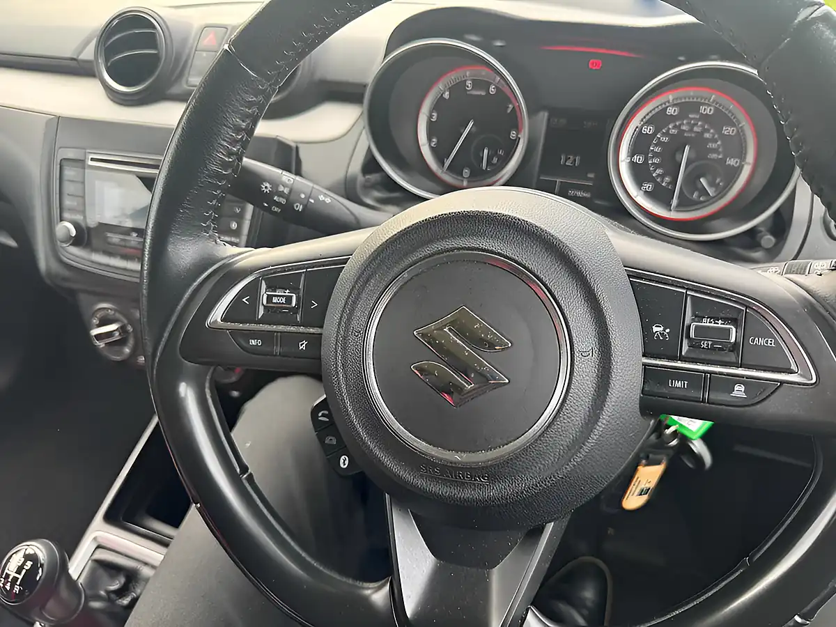 Used 2022 Suzuki Swift Sz-L Grey - Interior and Exterior details 8