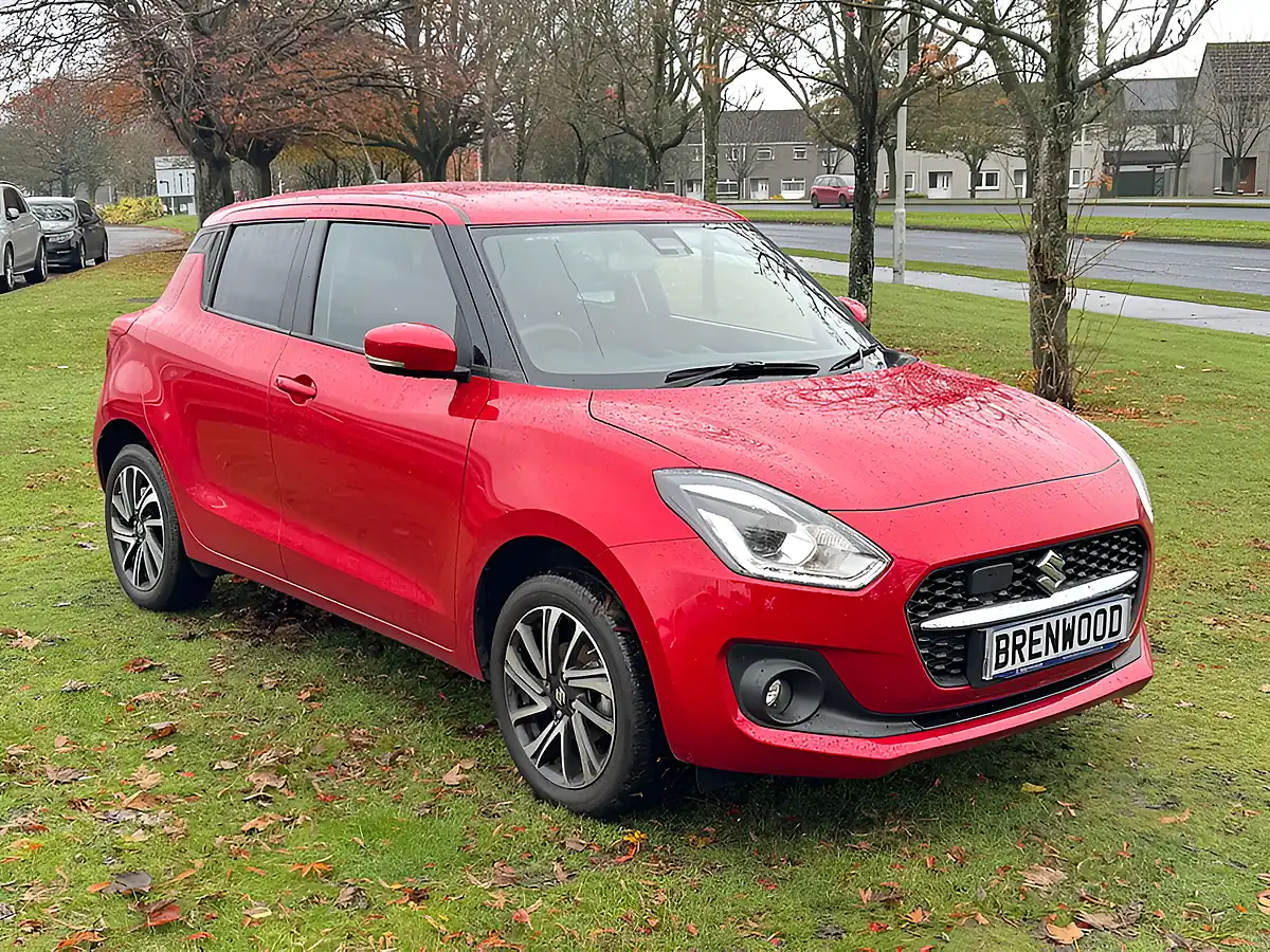 Used 2022 Suzuki Swift SZ5 Red - Front View