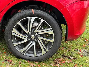 Used 2022 Suzuki Swift SZ5 Red - Interior and Exterior details 11