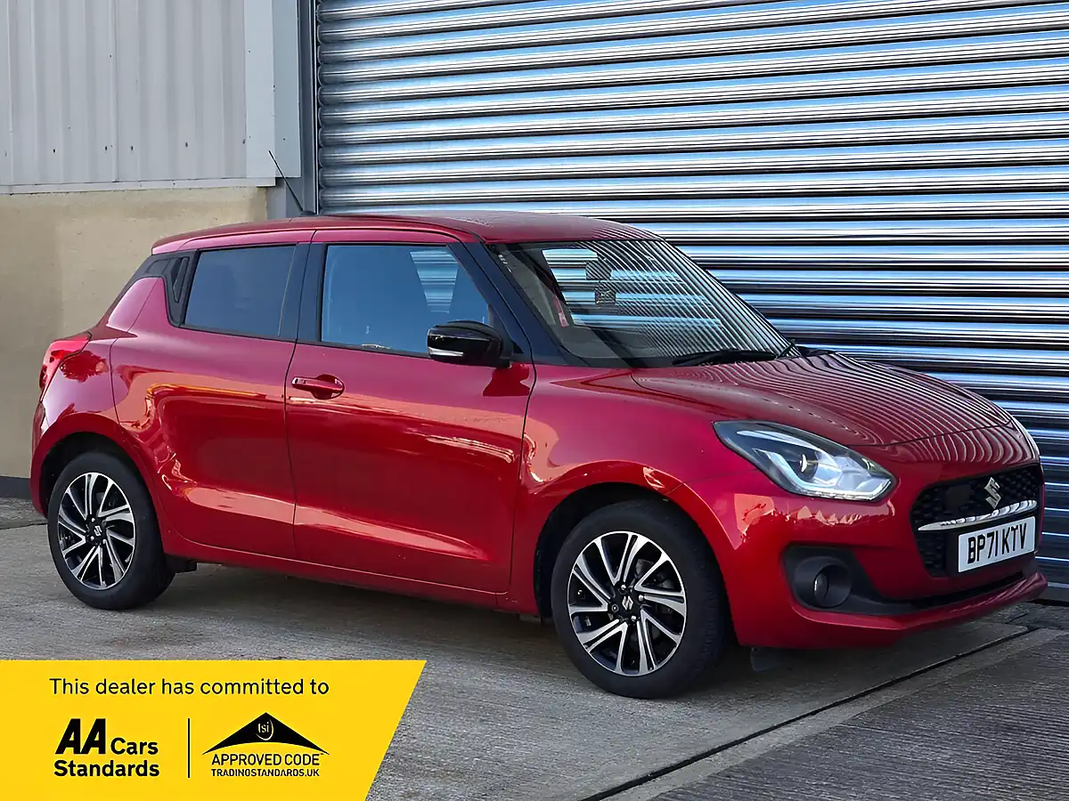 Used 2022 Suzuki Swift SZ5 Red - Front View