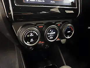 Used 2022 Suzuki Swift SZ5 Red - Interior and Exterior details 13