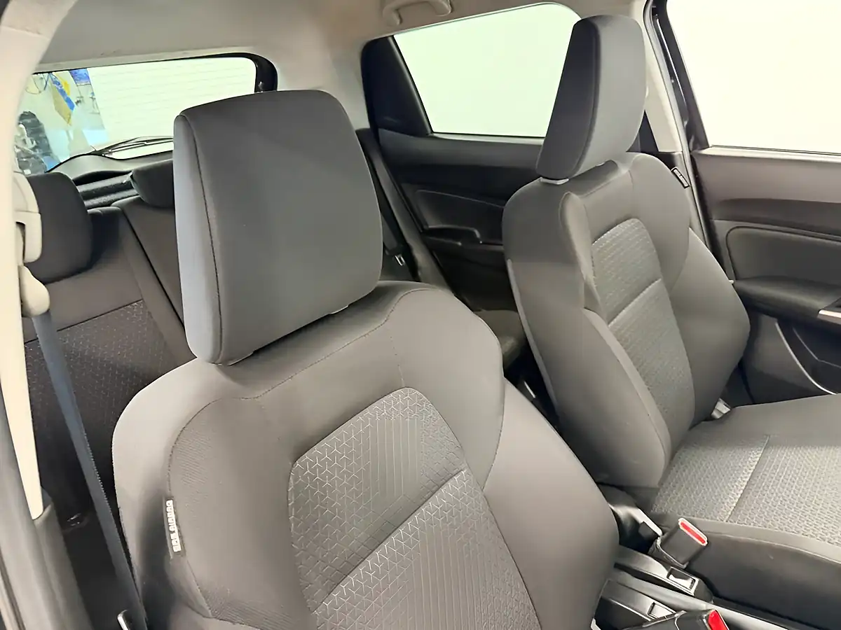 Used 2022 Suzuki Swift Sz5 Super Black Pearl - Interior and Exterior details 19