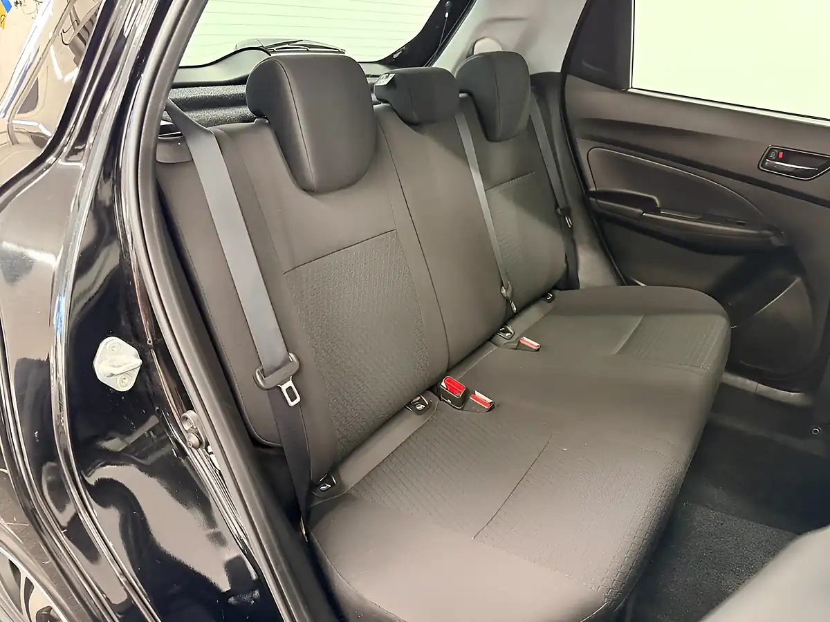 Used 2022 Suzuki Swift Sz5 Super Black Pearl - Interior and Exterior details 4