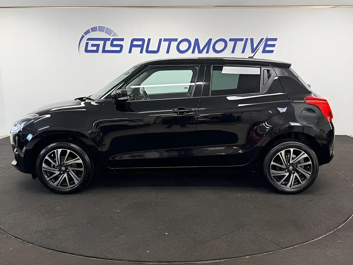 Used 2022 Suzuki Swift Sz5 Super Black Pearl - Interior and Exterior details 5