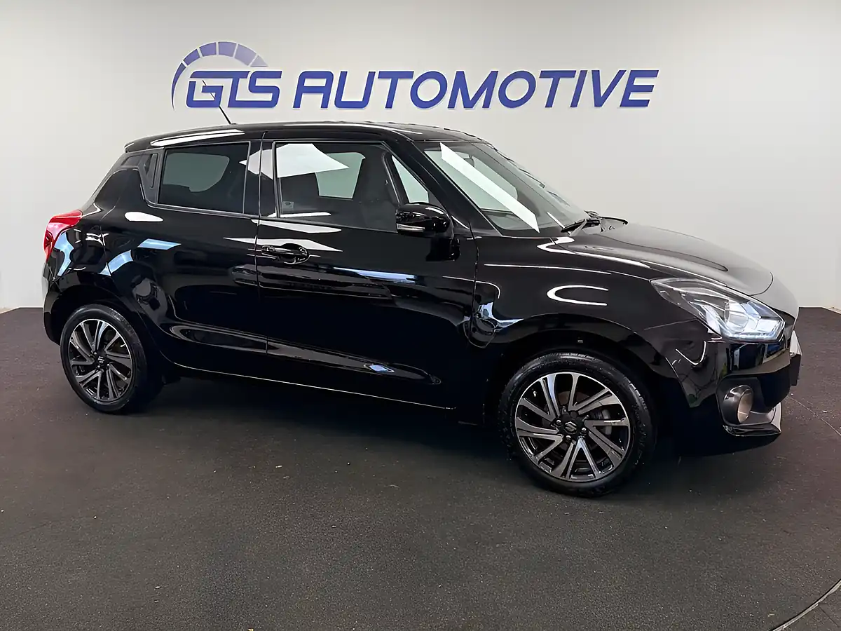 Used 2022 Suzuki Swift Sz5 Super Black Pearl - Interior and Exterior details 8