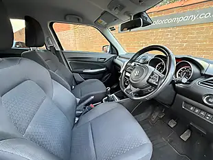 Used 2022 Suzuki Swift SZ5 Super Black Pearl - Interior and Exterior details 9