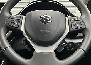 Used 2022 Suzuki SX4 S-Cross Motion Black - Interior and Exterior details 19