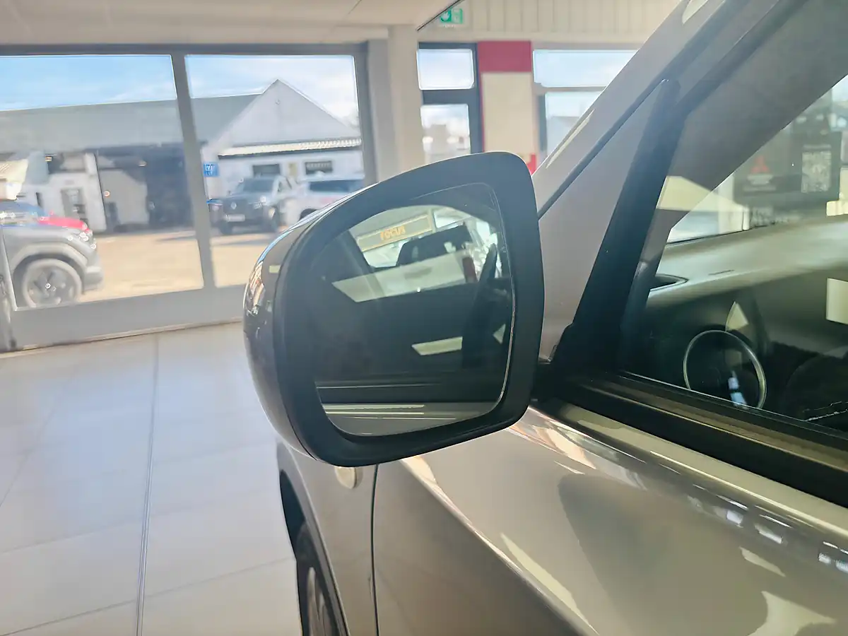 Used 2022 Suzuki Vitara Sz-T Allgrip Grey - Interior and Exterior details 11