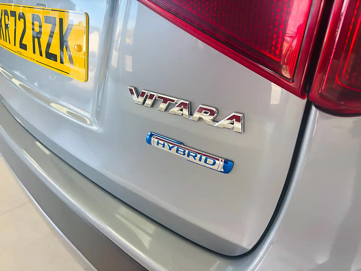 Used 2022 Suzuki Vitara Sz-T Allgrip Grey - Interior and Exterior details 13