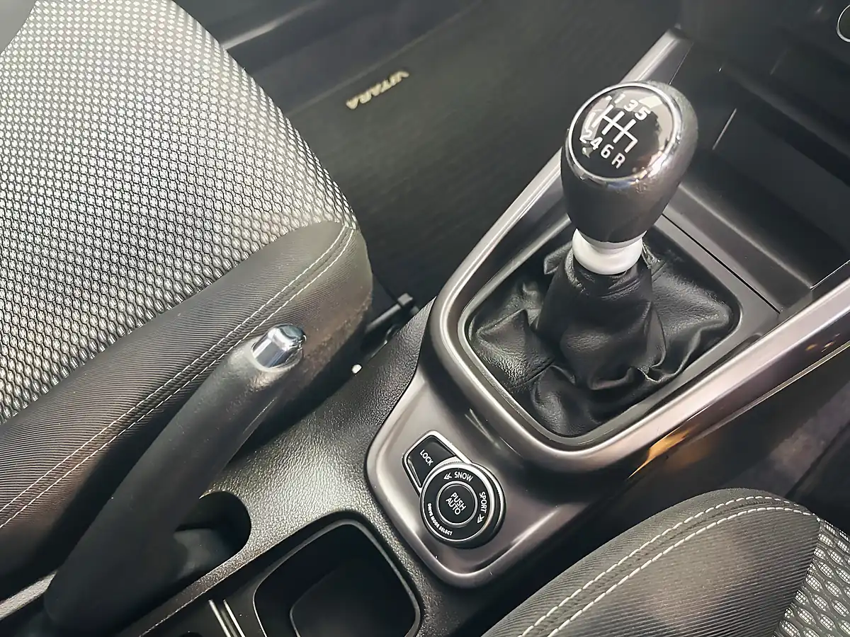 Used 2022 Suzuki Vitara Sz-T Allgrip Grey - Interior and Exterior details 20