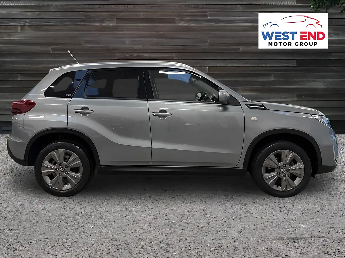Used 2022 Suzuki Vitara Sz-T Grey - Interior and Exterior details 3