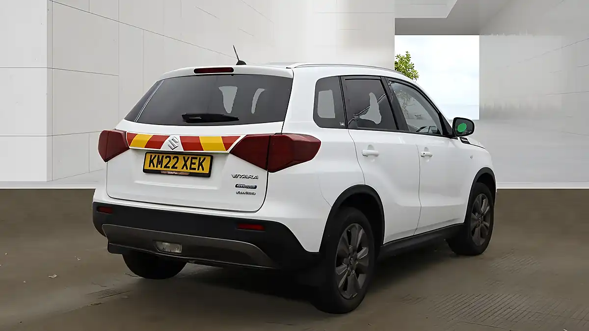 Used 2022 Suzuki Vitara Sz-T White - Interior and Exterior details 2