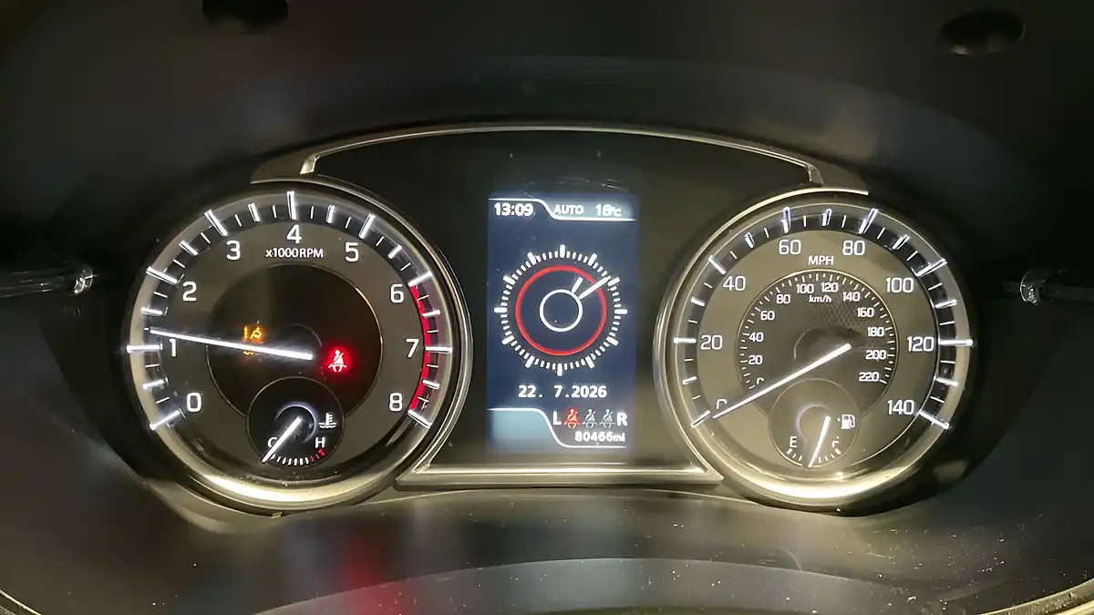 Used 2022 Suzuki Vitara Sz-T White - Interior and Exterior details 9