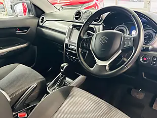 Used 2022 Suzuki Vitara Sz-T White - Interior and Exterior details 16