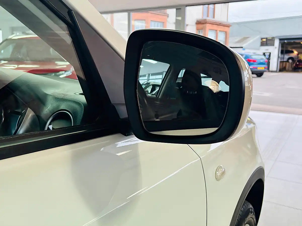 Used 2022 Suzuki Vitara Sz-T White - Interior and Exterior details 6