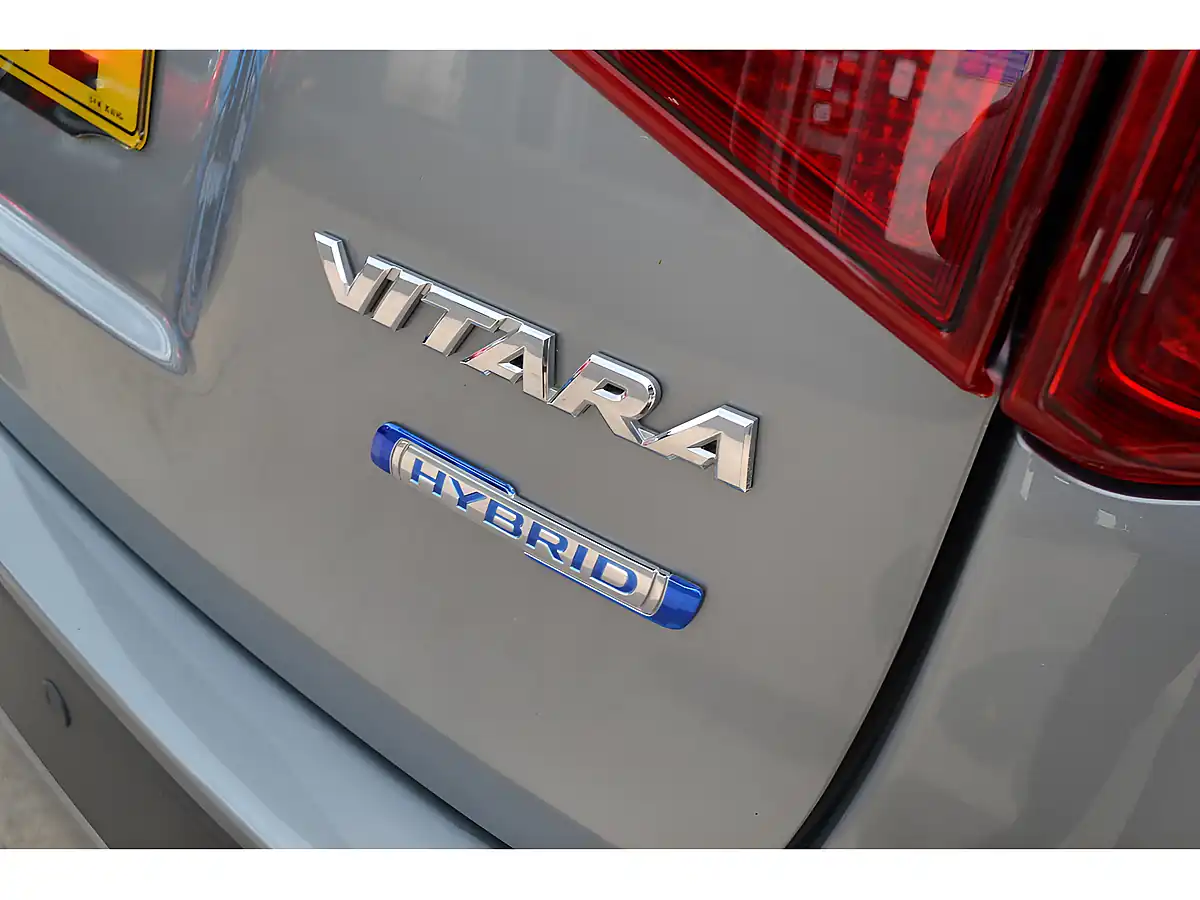 Used 2022 Suzuki Vitara SZ5 Grey - Interior and Exterior details 12
